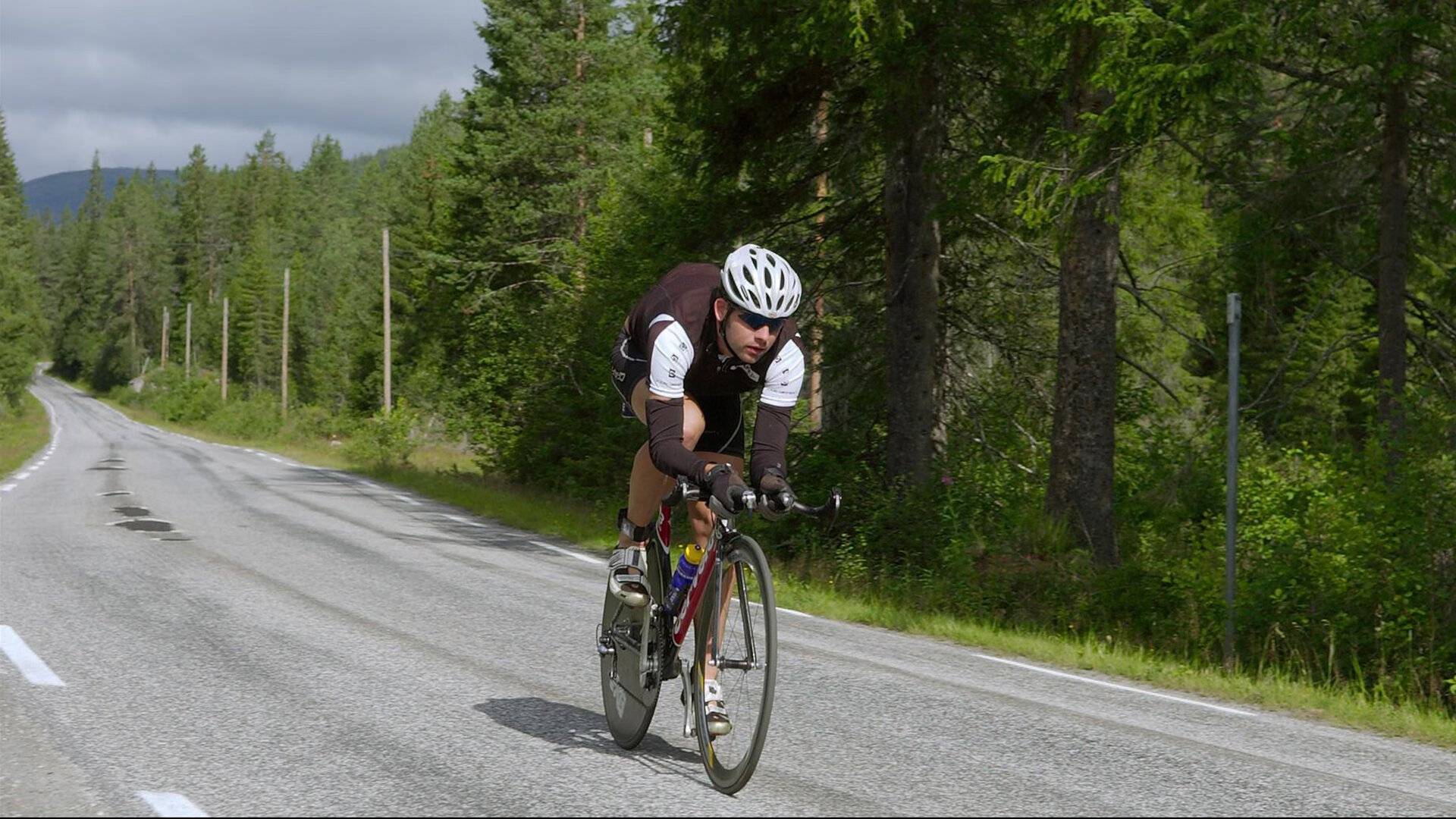 英超战火再燃:逆境中奋勇,奇迹出现,“英超”